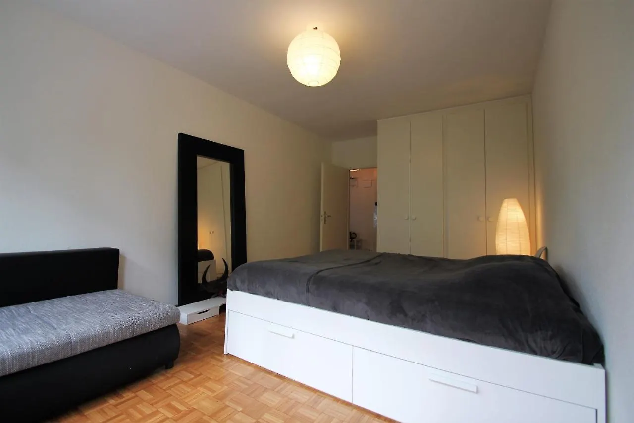 Spacious Apartment In Servette Genève 0*,